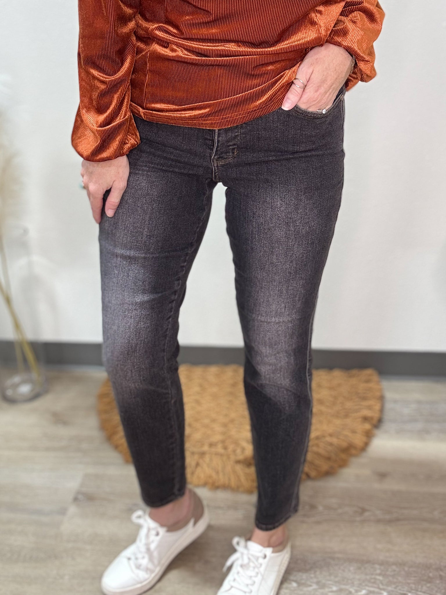 Judy Blue Dark Grey Slim Fit Mid-rise Jeans