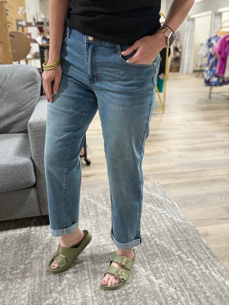 Judy Blue Cooling Boyfriend Denim