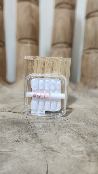 Press On Nail Kit