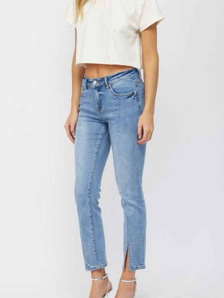 Cabot Arkansas Ladies Boutique Mica Mid-Rise Cropped Jeans
