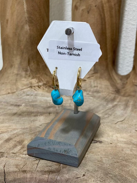 Small Dangle Turquoise Earring
